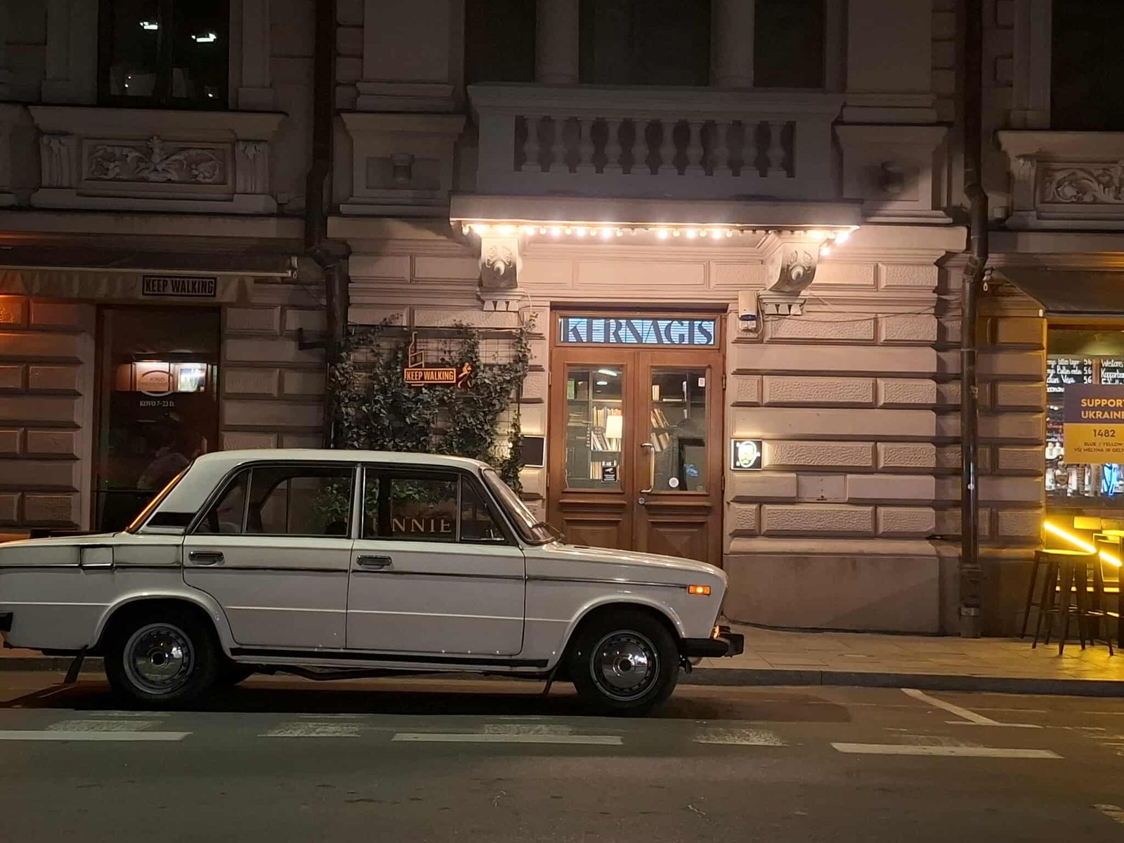 Kernagis bar – vieneri. Svečiuose Gytis Ambrazevičius ir grupė